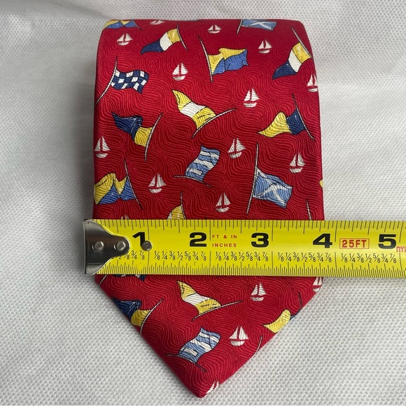 Lands End Nautical Tie 100% Silk Sea Flags Sailboats Boats Pattern Necktie Red - Picture 13 of 13